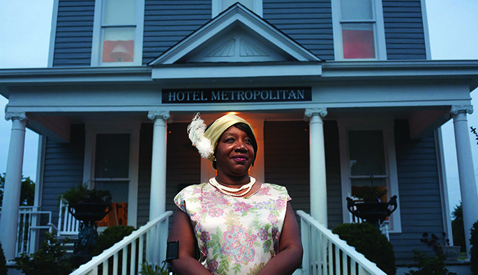 Betty Dobson-Hotel Metropolitan in Paducah, Kentucky
